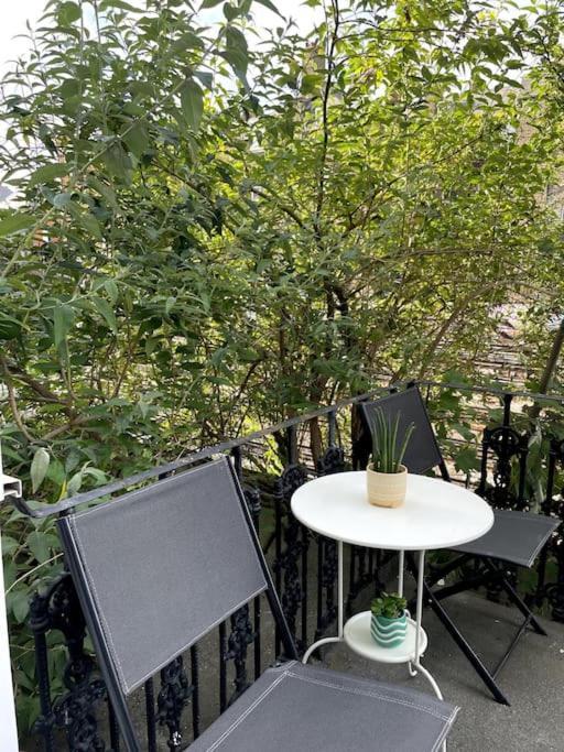 Cute&Cozy Studio Apt In Barons Court 伦敦 外观 照片